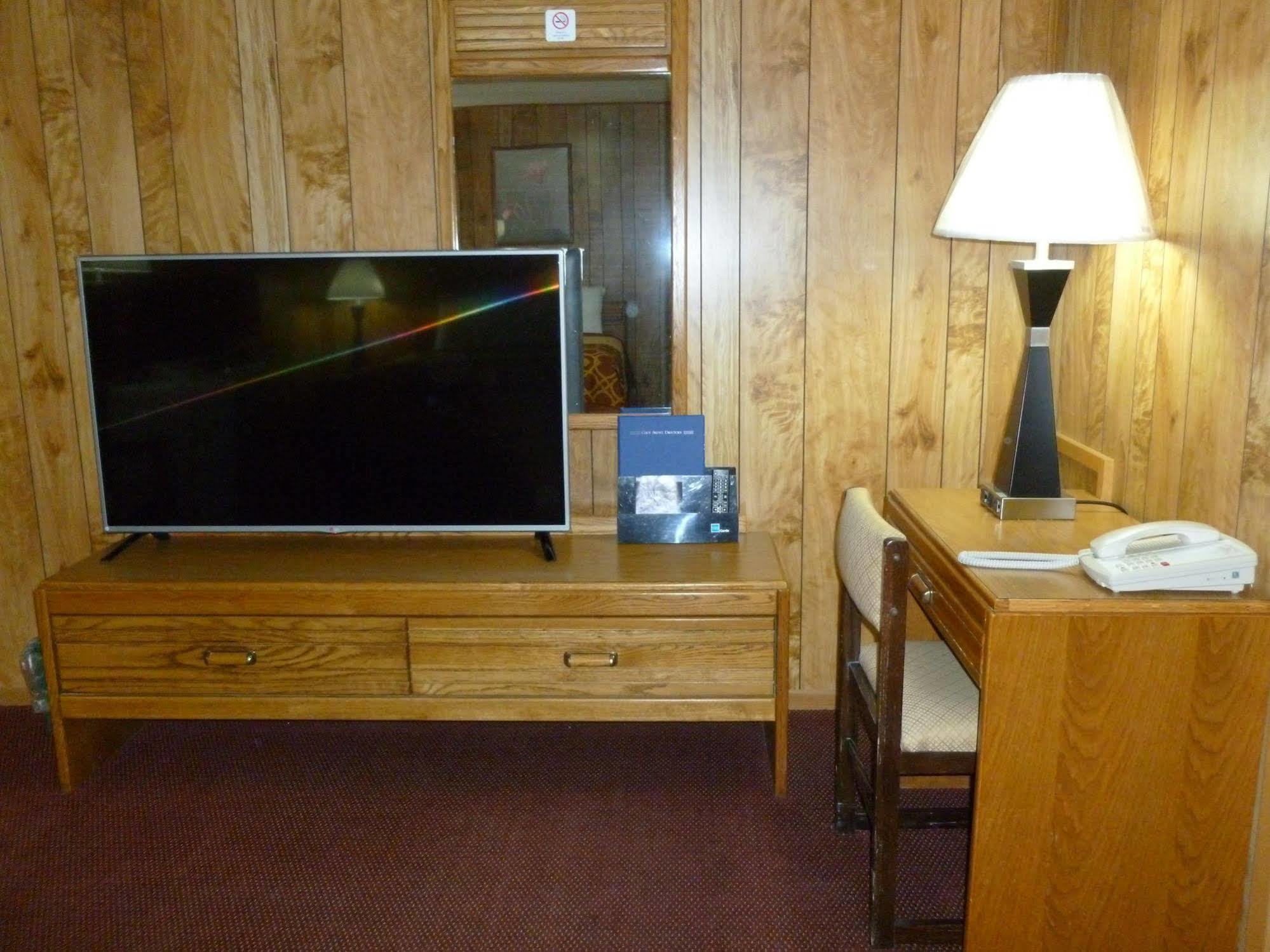 Royal Rest Motel Chariton Exterior foto